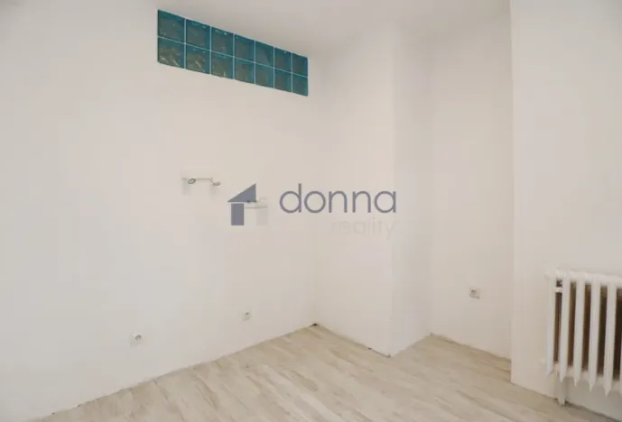 Pronájem bytu 4+kk, Praha, Kazašská, 107 m2