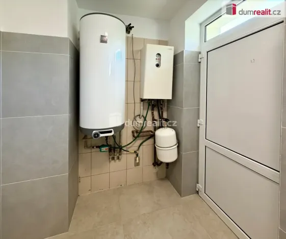 Prodej rodinného domu, Lukov, K Pasekám, 247 m2
