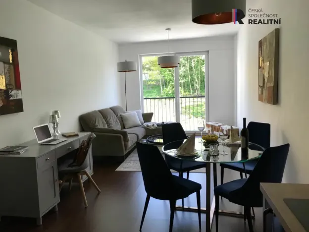 Pronájem bytu 2+kk, Karlovy Vary - Drahovice, Mattoniho nábřeží, 62 m2