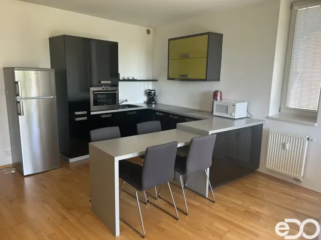 Pronájem bytu 2+kk, Praha, Na vysočanských vinicích, 58 m2