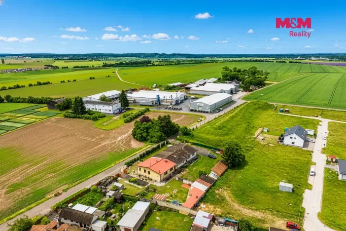 Prodej bytu 5+1, Chlumec nad Cidlinou - Kladruby, 139 m2