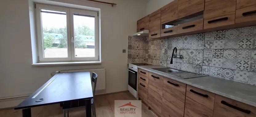 Pronájem bytu 2+1, Valašské Meziříčí - Krásno nad Bečvou, Zámecká, 75 m2