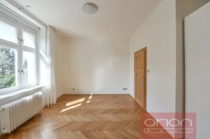 Pronájem bytu 4+1, Praha - Vinohrady, Hradešínská, 120 m2