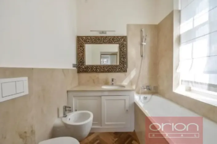 Pronájem bytu 4+1, Praha - Vinohrady, Hradešínská, 120 m2