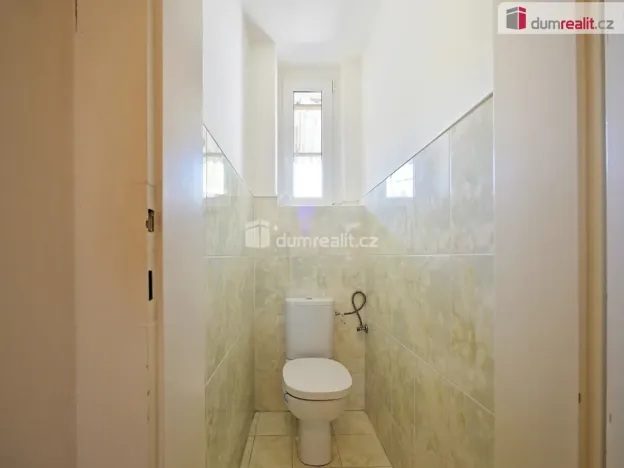 Prodej rodinného domu, Lovosice, U Výtopny, 200 m2