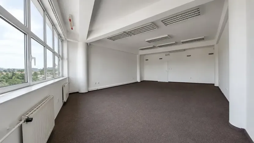 Pronájem kanceláře, Brno, Olomoucká, 163 m2