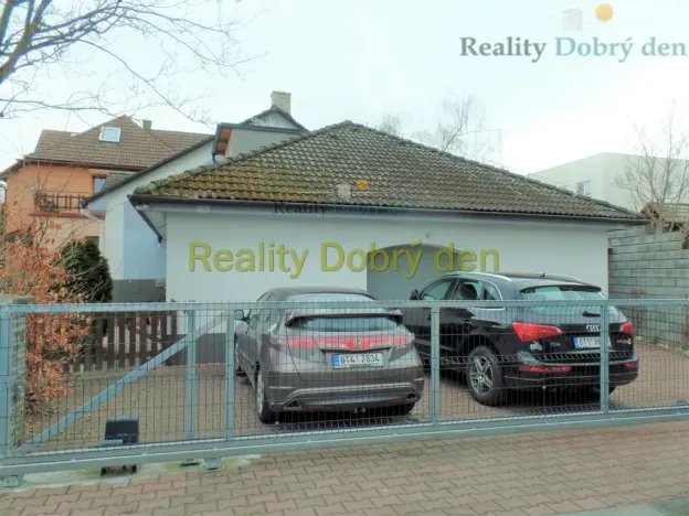 Pronájem bytu 2+kk, Opava, Hozovo nábřeží, 81 m2
