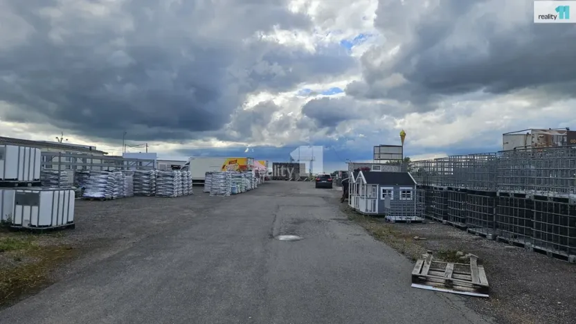 Pronájem pozemku, Libenice, 5000 m2