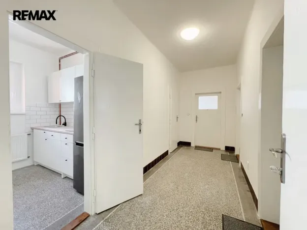 Pronájem bytu 3+1, Lety, 100 m2