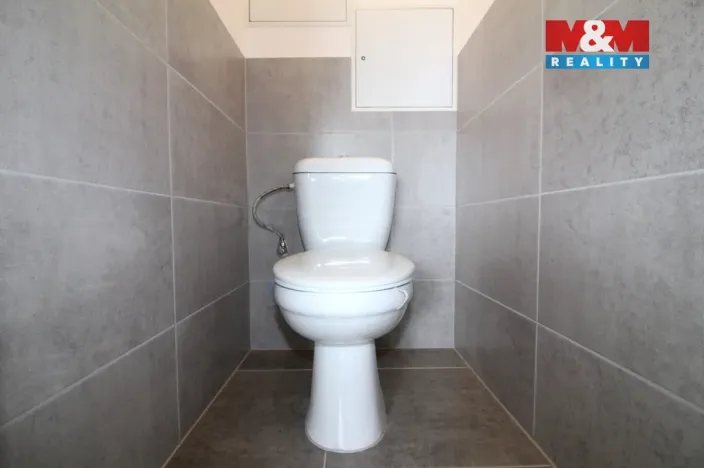 Pronájem bytu 3+1, Cvikov - Cvikov II, Sídliště, 76 m2