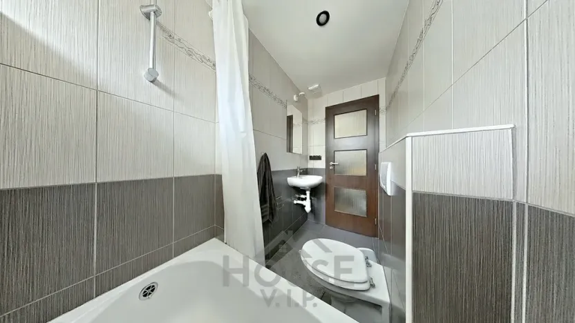 Prodej bytu 1+kk, Praha - Břevnov, Patočkova, 41 m2