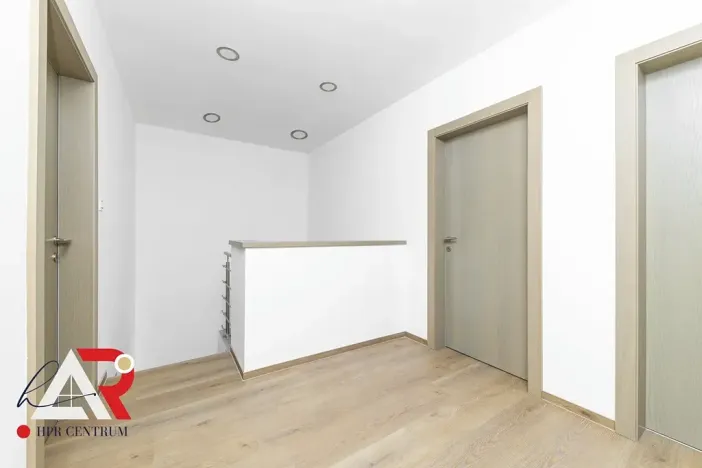 Prodej domu na klíč, Žabčice, 140 m2