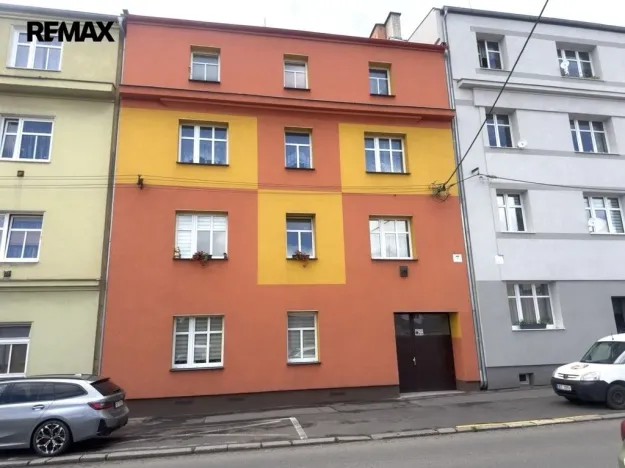 Prodej bytu 1+1, Karlovy Vary, Západní, 55 m2