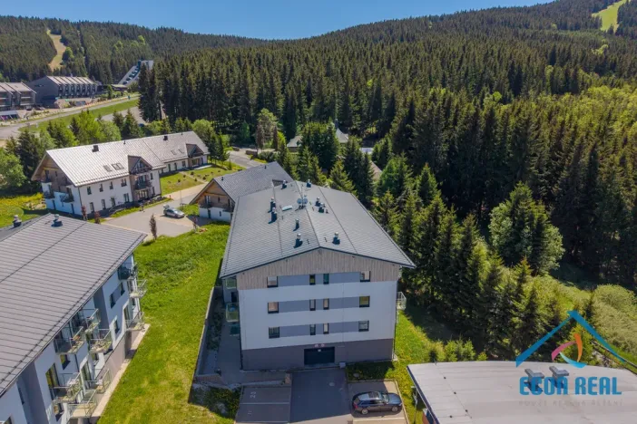 Prodej bytu 1+kk, Loučná pod Klínovcem - Loučná, 37 m2