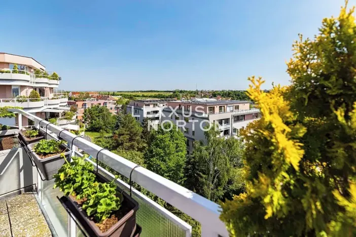 Prodej bytu 4+kk, Praha - Jinonice, U kříže, 104 m2