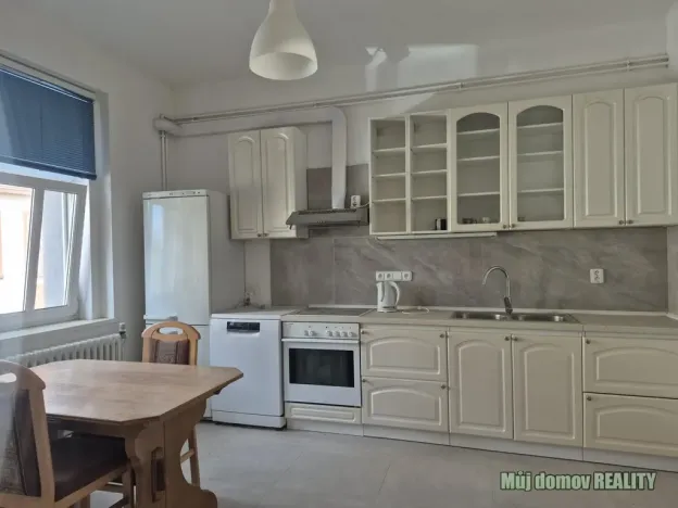 Pronájem restaurace, Žatec, 300 m2