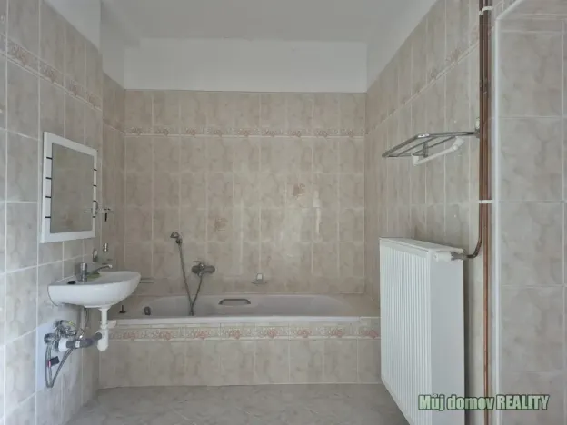 Pronájem restaurace, Žatec, 300 m2