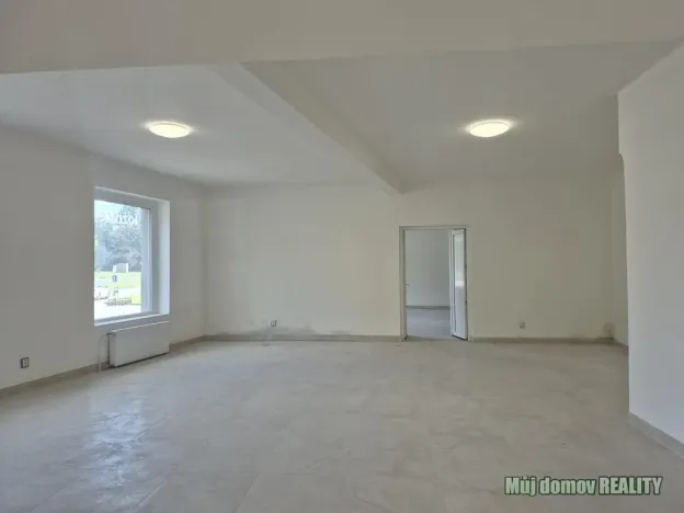 Pronájem restaurace, Žatec, 300 m2