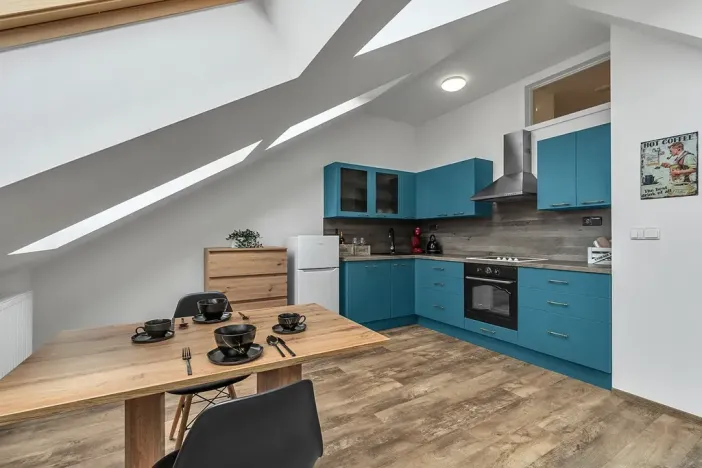 Pronájem bytu 1+kk, Pardubice, Železničního pluku, 37 m2