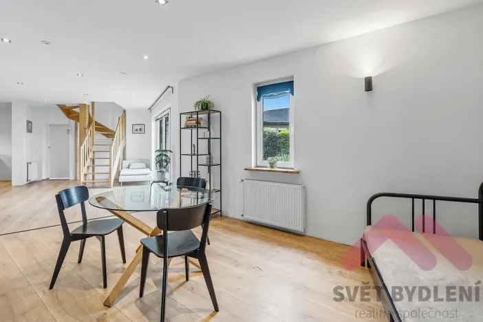 Prodej rodinného domu, Tehov, Všestarská, 300 m2