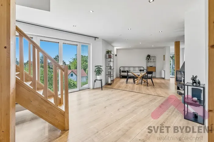 Prodej rodinného domu, Tehov, Všestarská, 300 m2