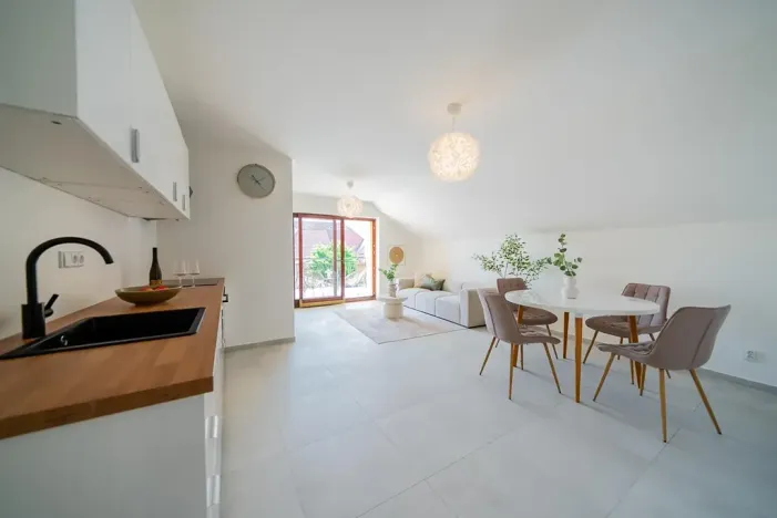 Prodej bytu 3+kk, Valtice, Sobotní, 79 m2