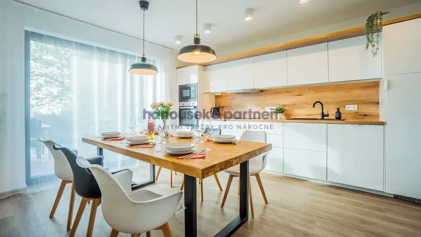 Prodej bytu 3+kk, Volary, 119 m2