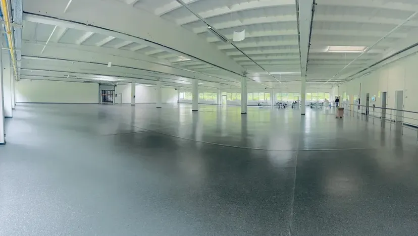Pronájem výrobních prostor, Chodová Planá, Kyjovská, 2497 m2