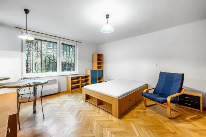 Pronájem bytu 1+kk, Praha - Břevnov, Na Vypichu, 34 m2