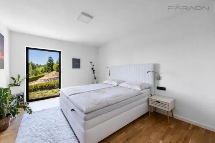 Prodej rodinného domu, Čtyřkoly - Javorník, 232 m2