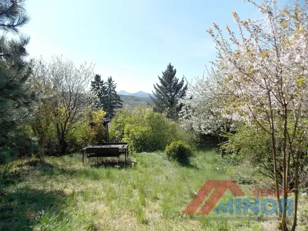 Prodej pozemku pro bydlení, Hlinná, 553 m2