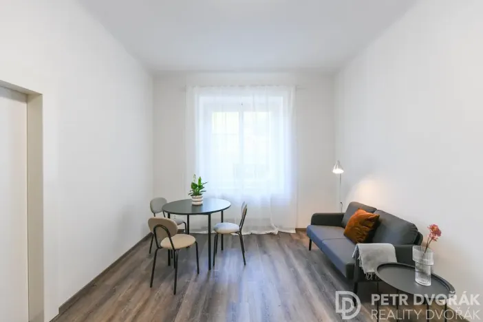 Prodej bytu 3+kk, Praha - Karlín, Pernerova, 71 m2