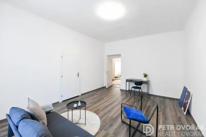 Prodej bytu 3+kk, Praha - Karlín, Pernerova, 71 m2