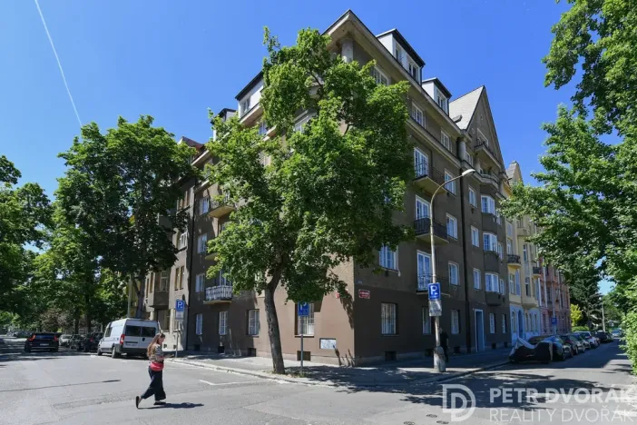 Prodej bytu 3+kk, Praha - Karlín, Pernerova, 71 m2
