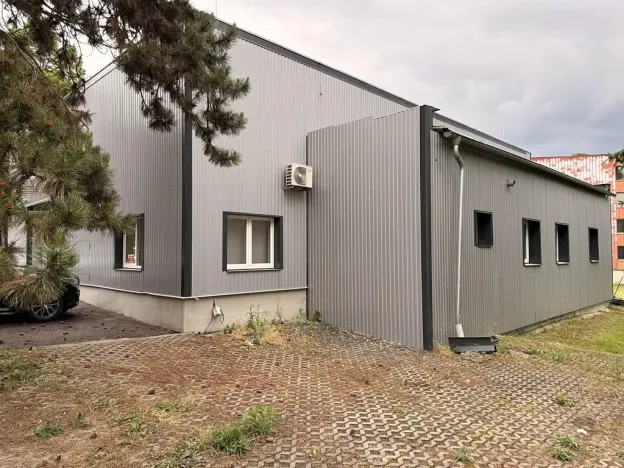 Prodej obchodního prostoru, Děčín, Krásnostudenecká, 420 m2