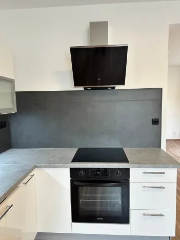 Pronájem bytu 2+1, Děčín, Škroupova, 64 m2