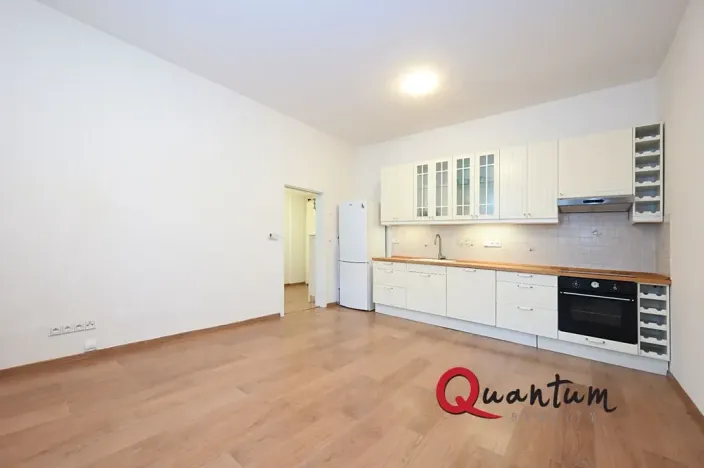 Pronájem bytu 2+kk, Praha - Podolí, Sinkulova, 44 m2