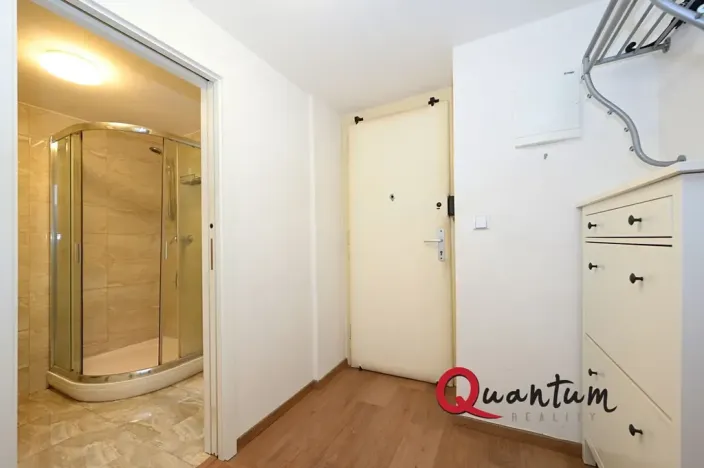 Pronájem bytu 2+kk, Praha - Podolí, Sinkulova, 44 m2