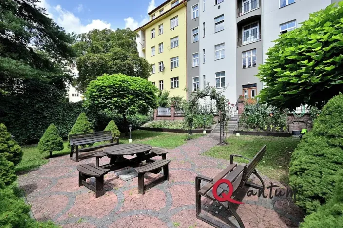 Pronájem bytu 2+kk, Praha - Podolí, Sinkulova, 44 m2