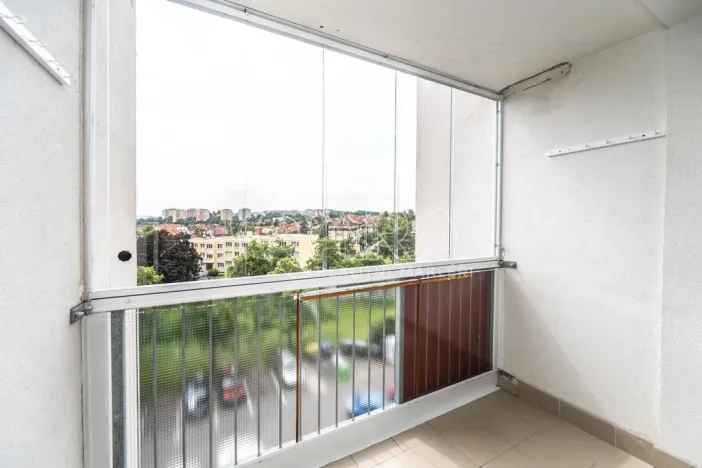 Pronájem bytu 3+kk, Praha - Kobylisy, Kaňkovského, 68 m2