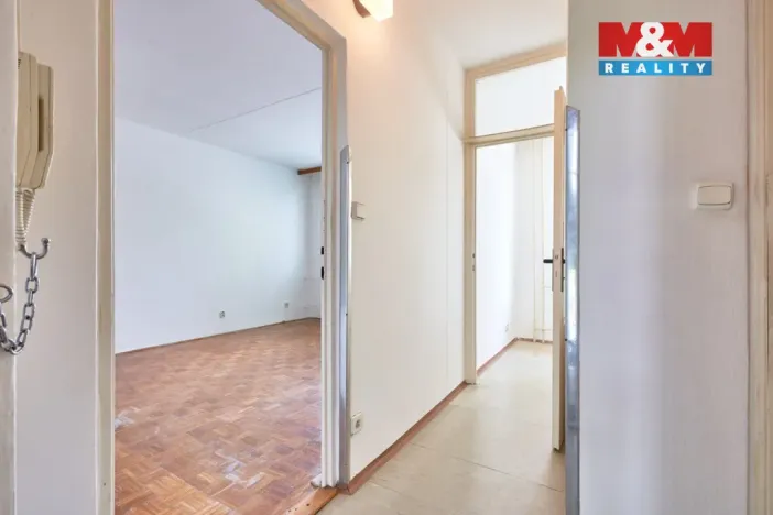 Prodej bytu 1+1, Zlín - Příluky, Dřevnická, 38 m2