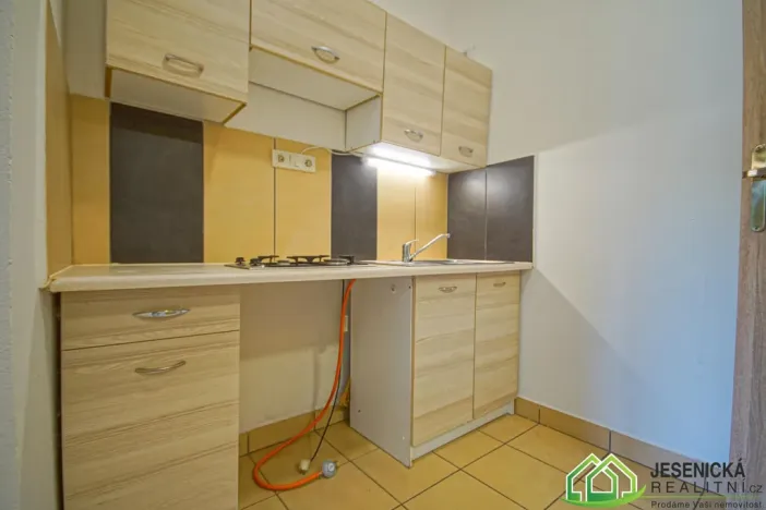 Pronájem bytu 1+kk, Jeseník, Jiráskova, 31 m2