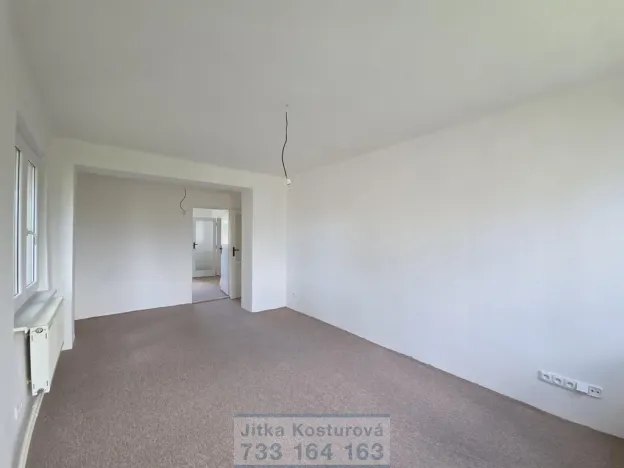 Prodej bytu 2+1, Opava - Předměstí, Sadová, 62 m2