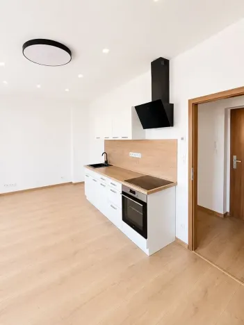 Pronájem bytu 1+kk, Praha - Motol, Podhorská, 27 m2