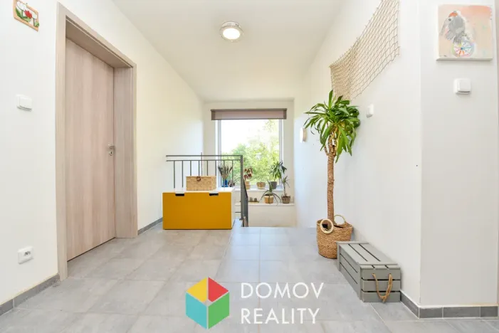 Prodej rodinného domu, Loděnice, Sedmidomí, 158 m2