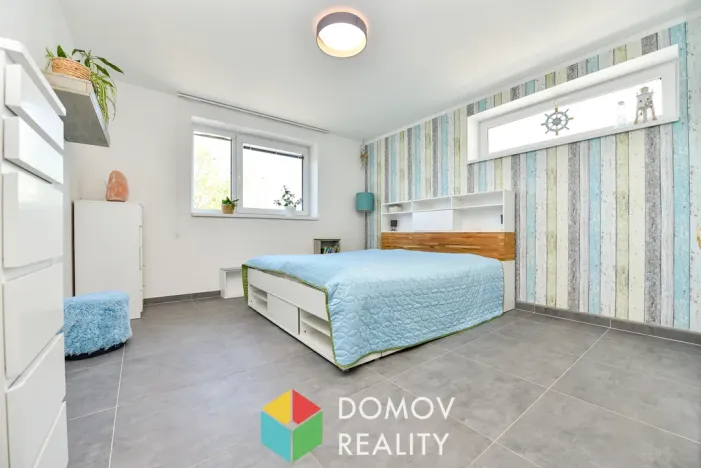 Prodej rodinného domu, Loděnice, Sedmidomí, 158 m2