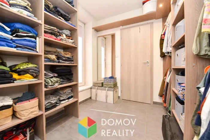 Prodej rodinného domu, Loděnice, Sedmidomí, 158 m2