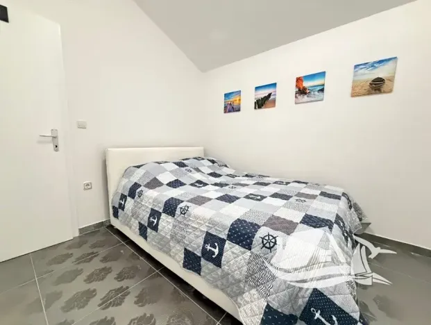 Prodej bytu 3+kk, Novalja, Chorvatsko, 60 m2