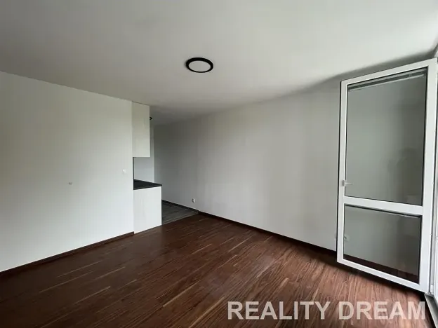 Pronájem bytu 2+kk, Praha - Prosek, Prosecká, 40 m2
