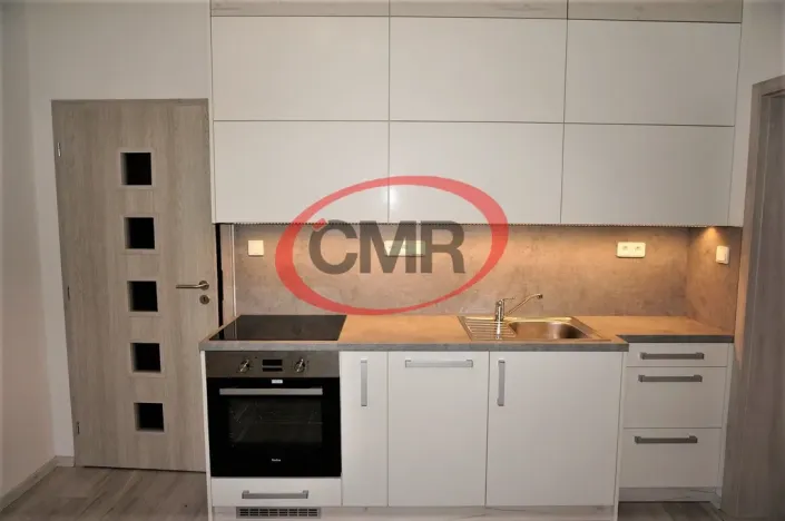 Pronájem bytu 2+kk, Milovice, Slepá, 33 m2